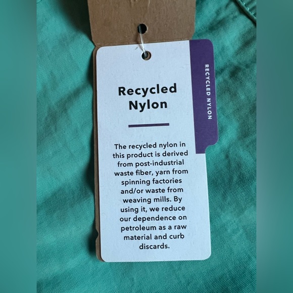 Patagonia Wavefarer Boardshorts Regular Fit Light Beryl Green w/SPF 20 Size 18 - Picture 6 of 8